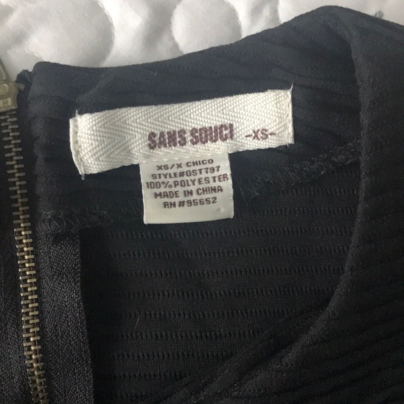 Black Top - Picture 4 of 5